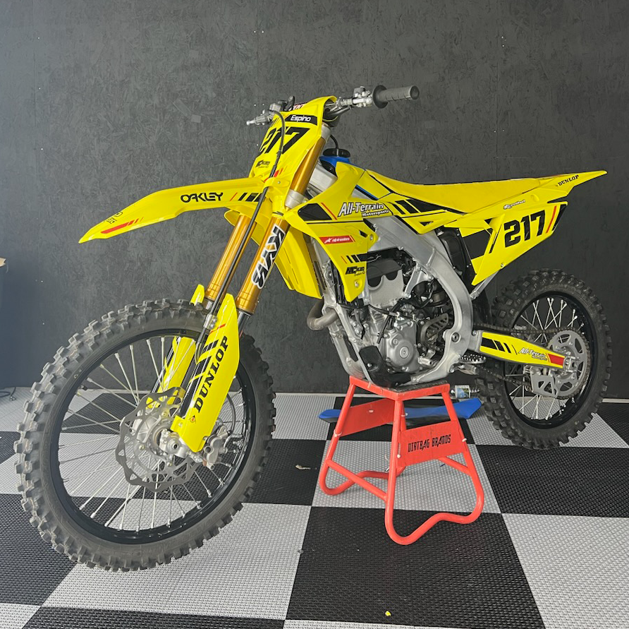 rm-z 250 kit displayed on the bike